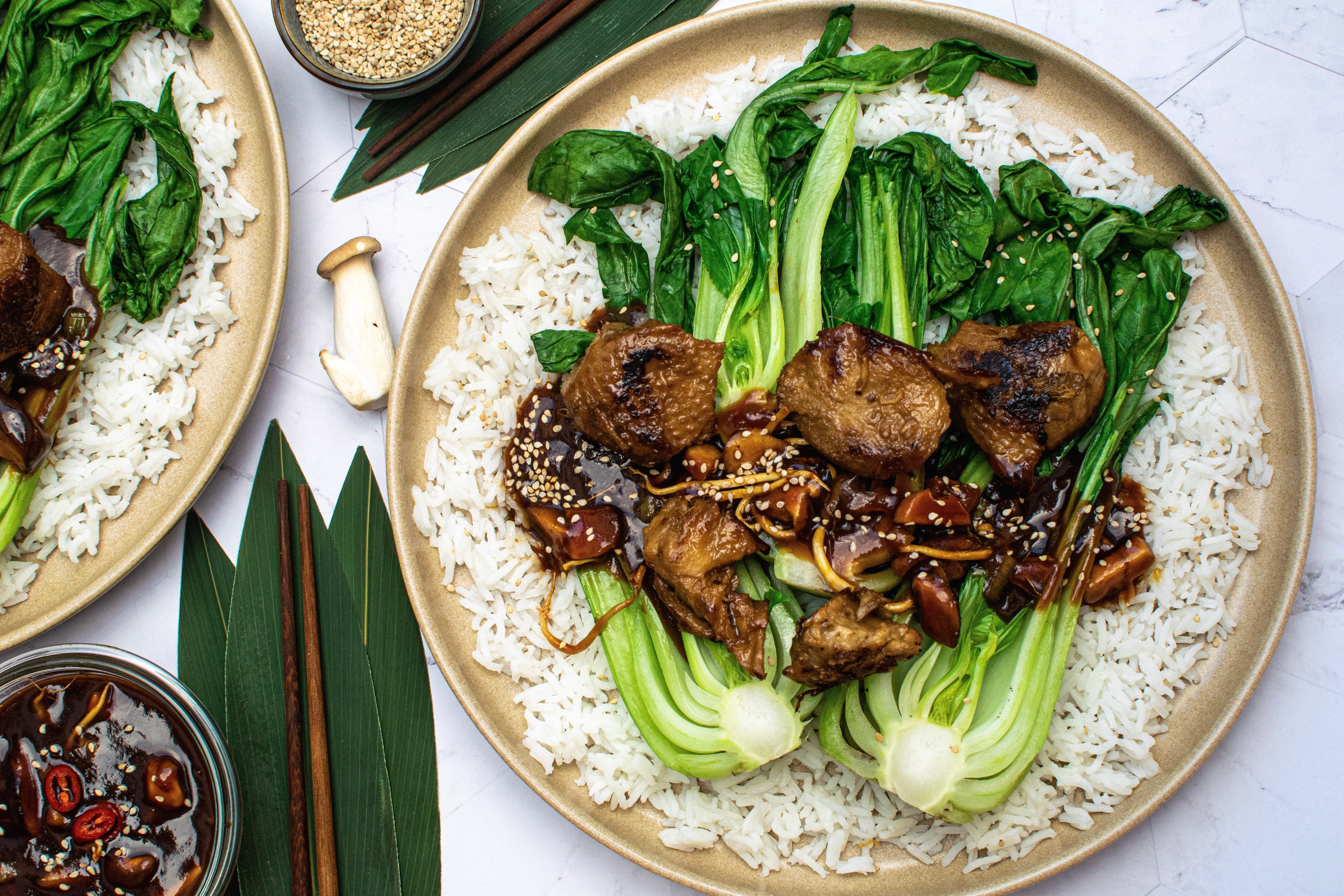 Ente in Stücken von planeo mit Pak-Choi und Reis!