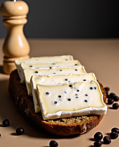 Die pfeffrig-scharfe Camembert-Alternative - der Mandelbert - Pfeffer von planeo.
