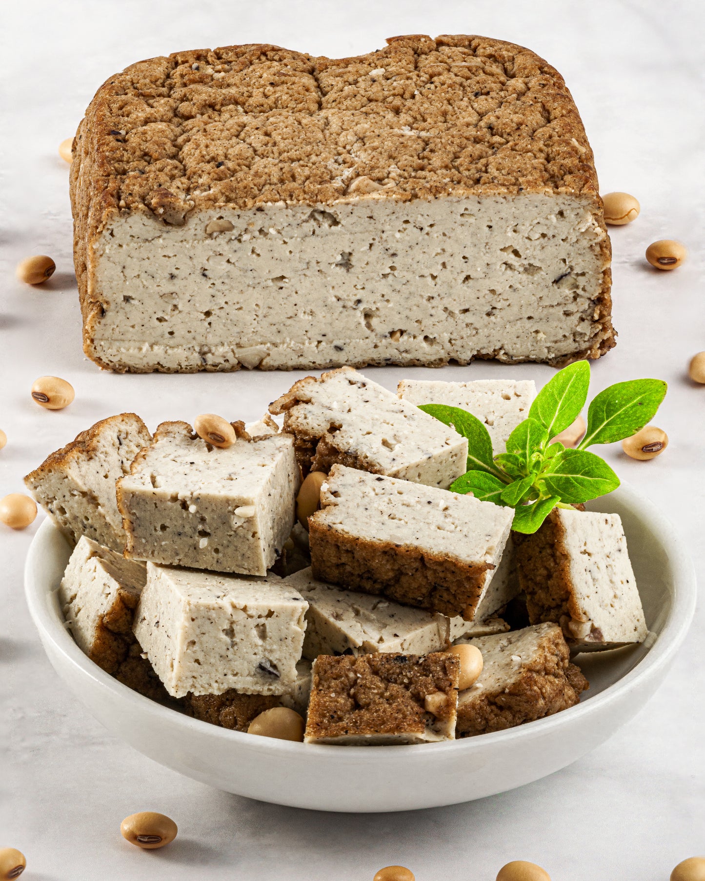 Der BIO Tofu Mandel-Nuss von planeo ist genau das Richtige für Dich, wenn du der nussige Typ bist.