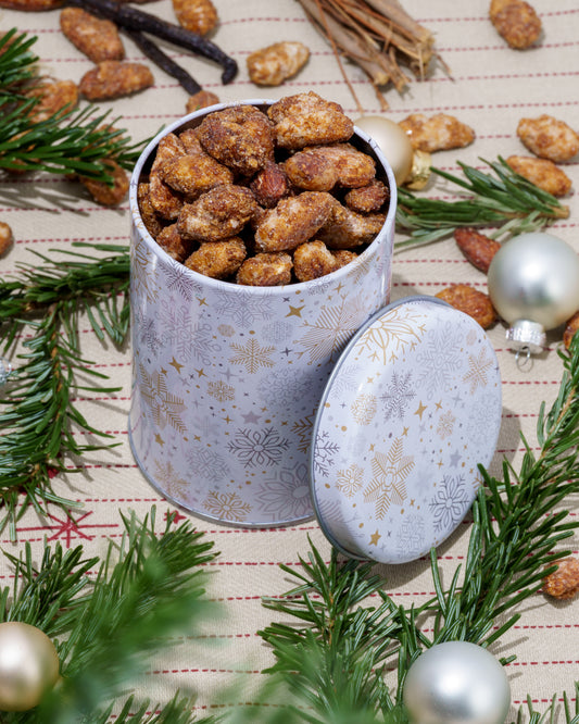 Die Gebrannten Mandeln von planeo sind der ideale, vegane Knabberspaß zu Weihnachten!