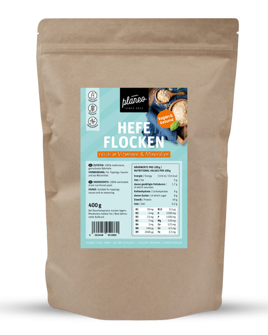 Die veganen Hefeflocken 400g von planeo sind super lecker, knusprig, voller Vitamine und Mineralstoffe und m wieder verschließbaren Papierbeutel, damit die Hefeflocken lange frisch und knackig bleibt.