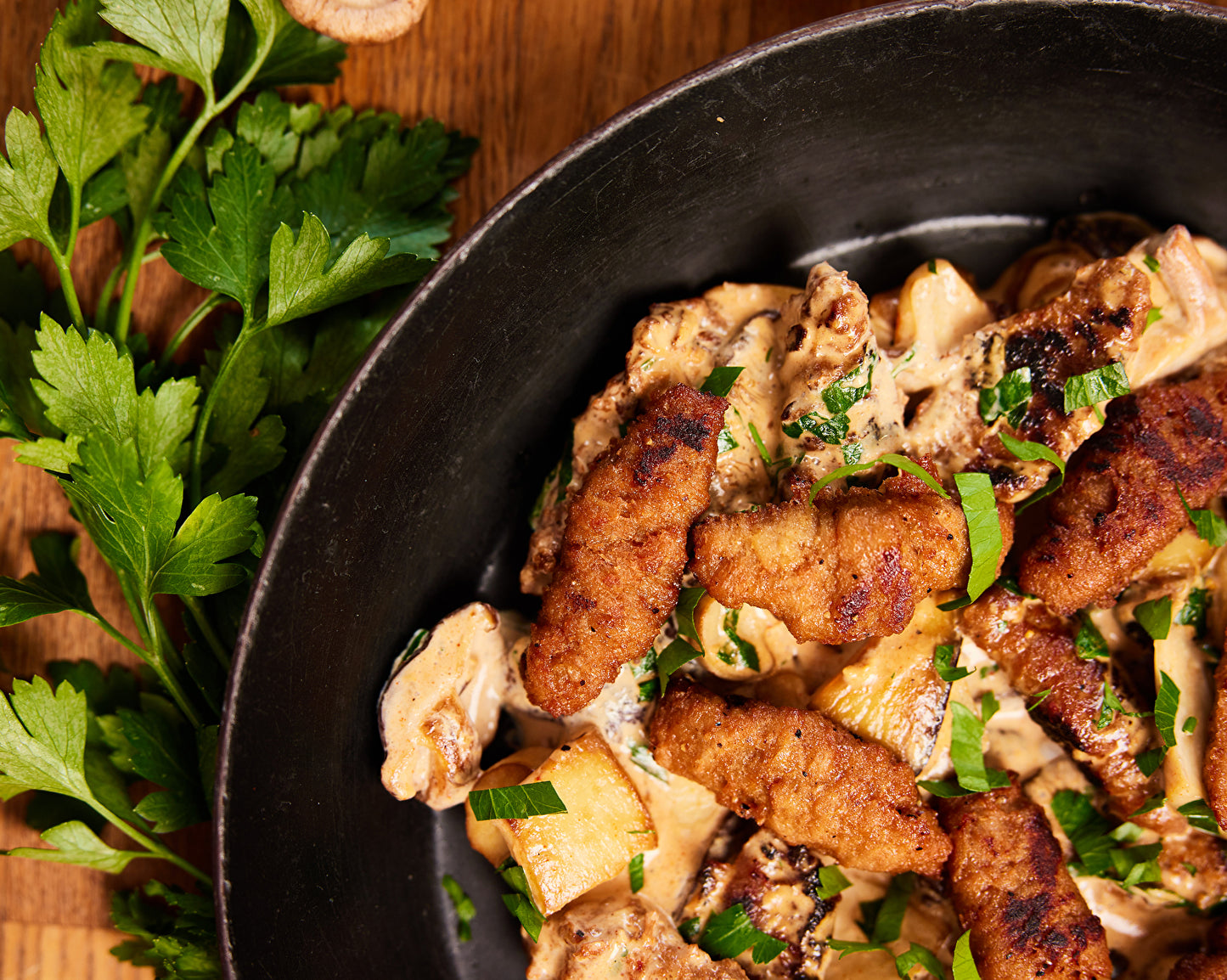 Lecker gewürtzt und knusprig gebraten schmecken die Veganen Filet-Spitzen von planeo in jedem Pfannengericht!